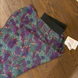 LuLaRoe Lola